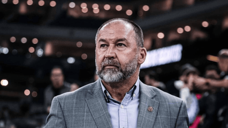 Inculpé pour escroquerie, le président de Corinthians destitué