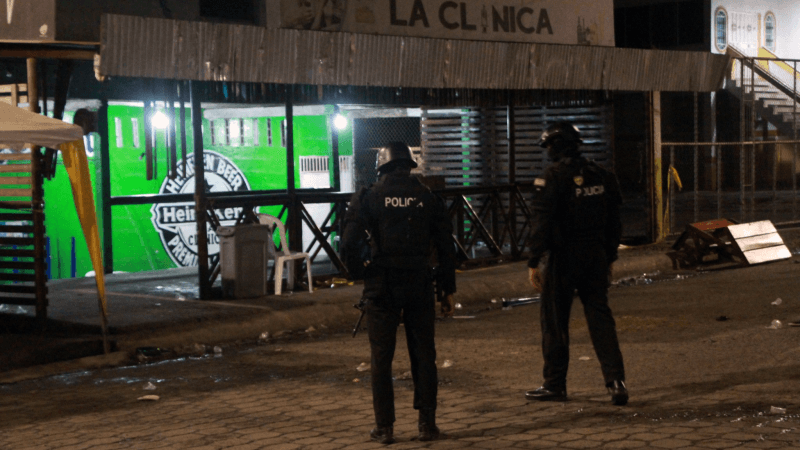 Équateur : huit morts après une fusillade devant une discothèque