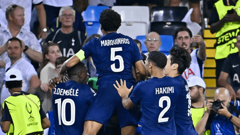 سان جيرمان يحرز كأس السوبر الأوروبية بفوزه على توتنهام بركلات الترجيح