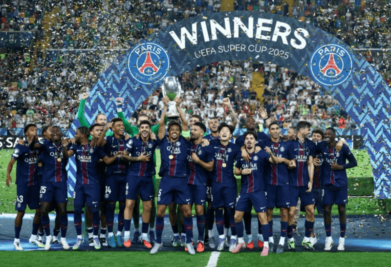 Le PSG revient de loin et s'offre la Supercoupe d'Europe