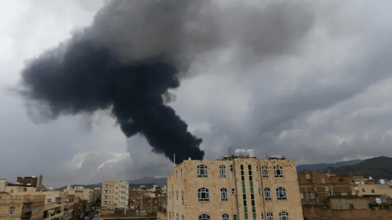 Raid israélien sur Sanaa : au moins six morts et 86 blessés