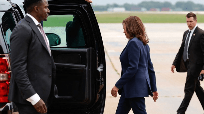 Trump révoque la protection policière de Kamala Harris