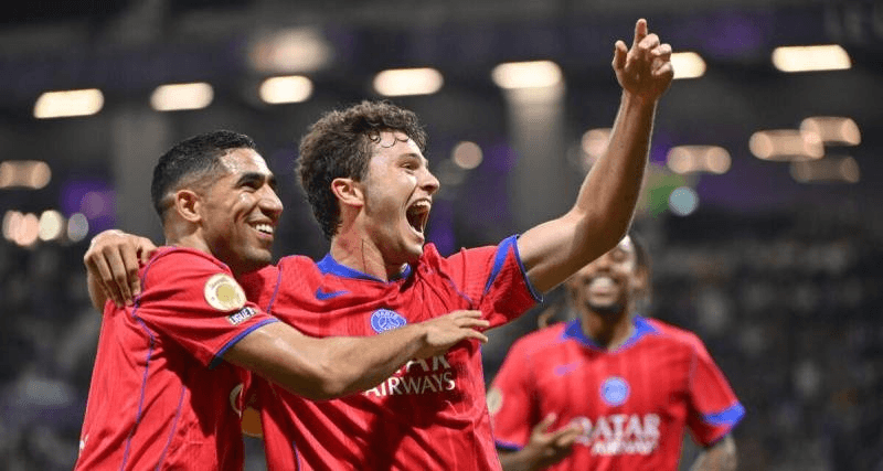 France : le PSG s’impose largement à Toulouse...