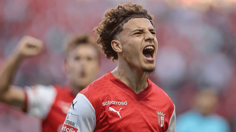Ismaël Gharbi à Augsbourg