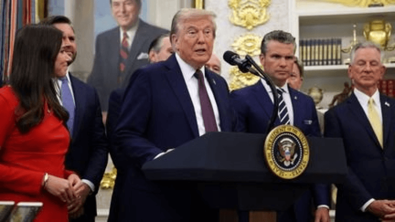 'Des fake news': Donald Trump répond aux rumeurs sur son état de santé