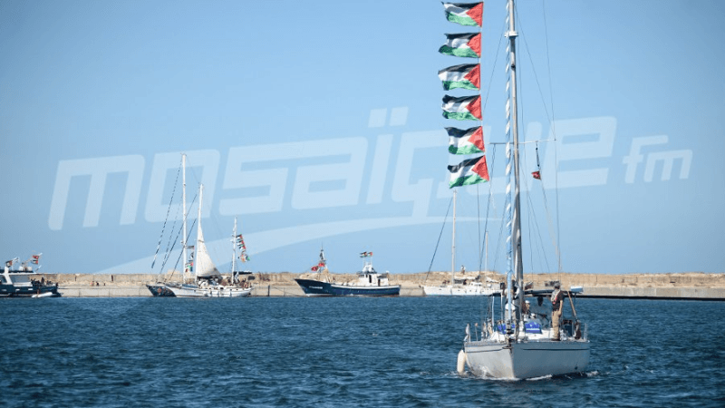 إبحار أول سفينة من أسطول الصمود من بنزرت نحو غزة