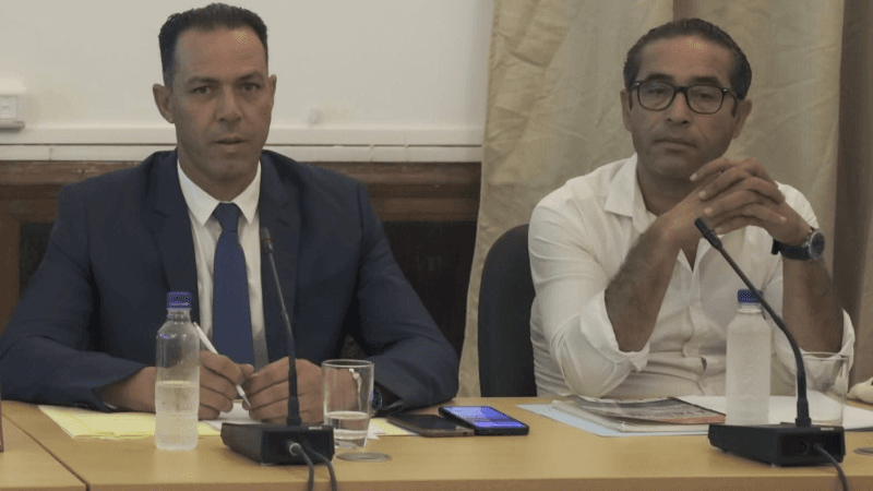 النواب يحتجون على محاولات التدخل في الشأن التونسي