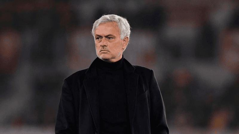 Officiel: José Mourinho, nouvel entraîneur du Benfica Lisbonne