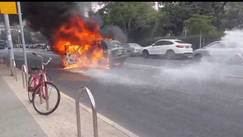 انفجار سيارة في تل أبيب يخلّف عددا من الإصابات