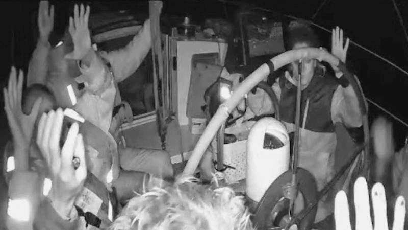 لجنة كسر الحصار: تأكّد اعتراض 22 سفينة من أسطول الصمود وقرصنتها