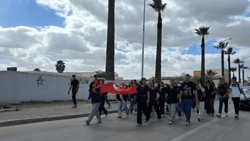 مسيرات تلمذية بالقيروان دعما لفلسطين وأسـطول الصمود