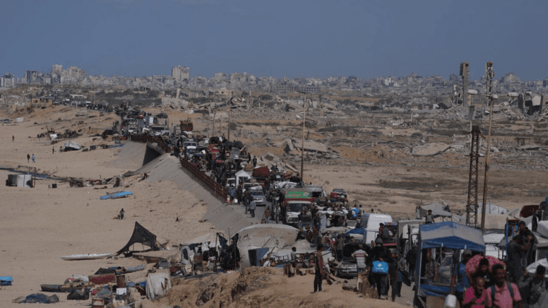 شاحنات المساعدات الإنسانية تدخل إلى غزّة
