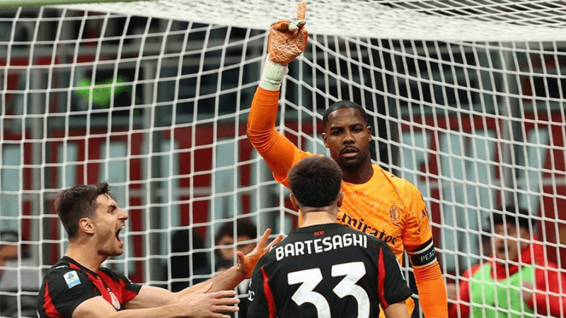 Serie A: Milan s'impose face à l'AS Rome et s'approche de Naples