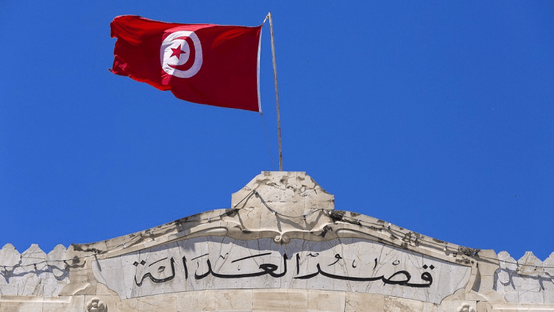 بتهمة تكوين وفاق ونشر أخبار زائفة: 4 سنوات ونصف سجنا في حق محام