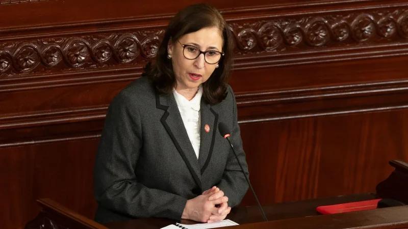 رئيسة الحكومة: ترشيد عدد من المؤسّسات والهياكل العمومية أصبح ضرورة