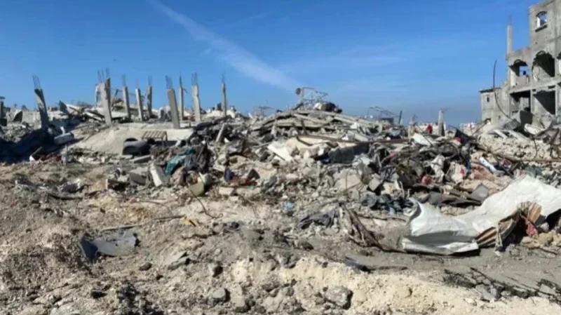 طائرات حربية تشن غارات على خان يونس ورفح وغزة