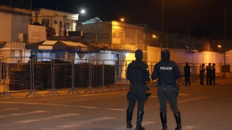عشرات القتلى والجرحى في أعمال عنف داخل سجن بالإكوادور