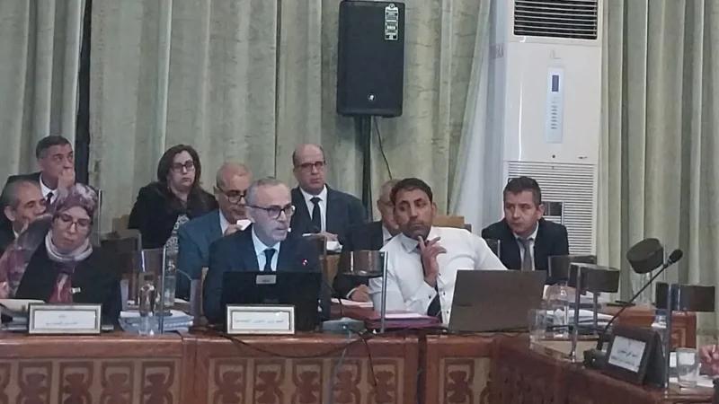 %12 من السكان ينتفعون بالمنح الشهرية