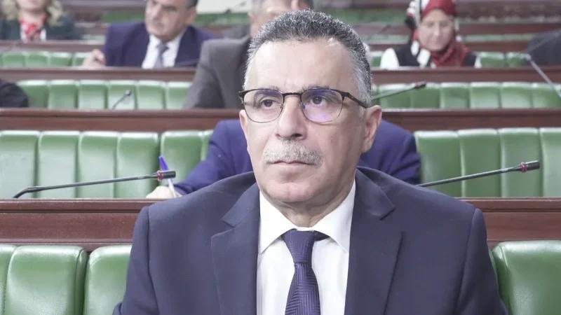 وزير أملاك الدولة: ضعف في نسق تسوية العقارات وتوجه نحو تنقيح القوانين