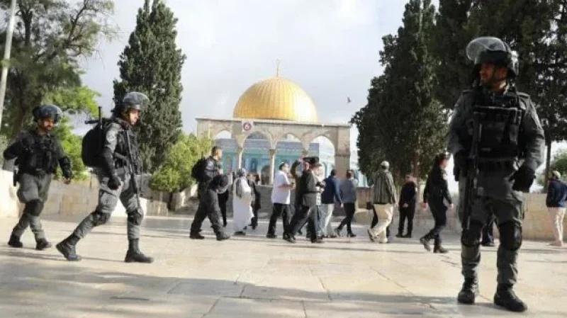 مستوطنون في الأقصى مجددا.. ودعوات إلى اقتحام واسع الخميس