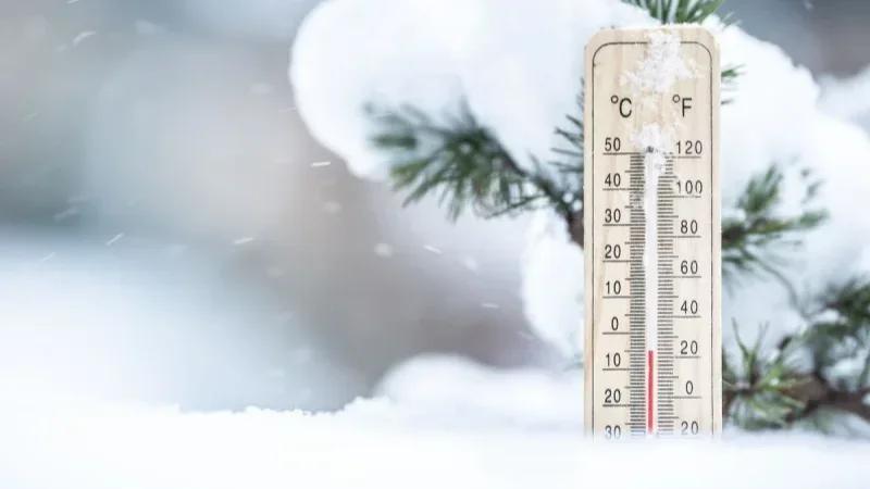 طقس بارد السبت: انخفاض درجات الحرارة وإمكانية تساقط الثلوج