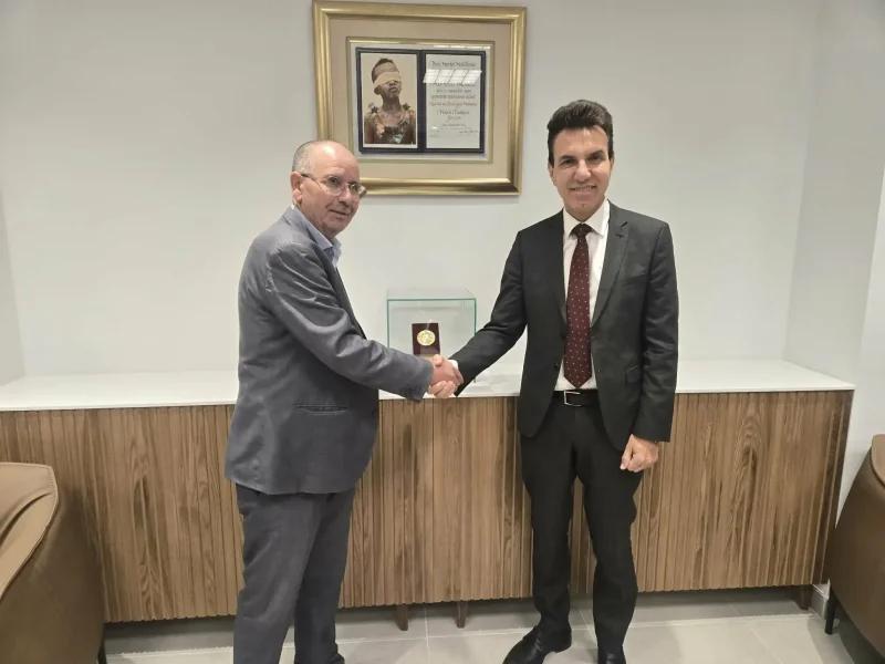 Dialogue social : L'ambassadeur européen salue le rôle de l'UGTT