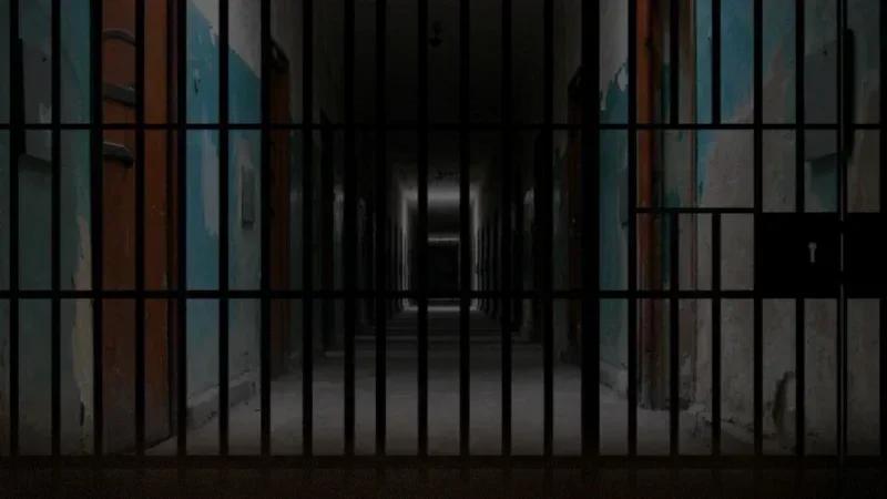 Cinq fonctionnaires arnaqueurs soutirent trois millions de dinars...