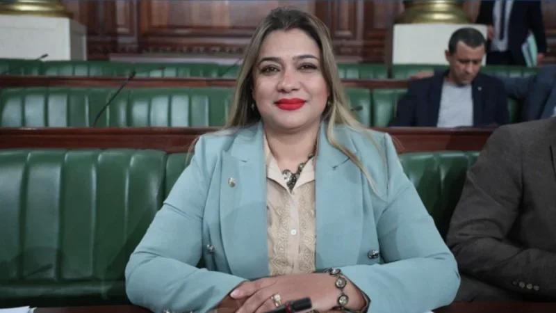 النائب ماجدة الورغي تتحدّث عن 'عملية تحيّل' وتُثير مشاكل الكتاتيب