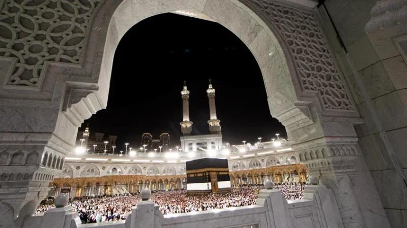 مذكرة توجيهية جديدة لتنظيم العمرة وضمان شفافية الخدمات