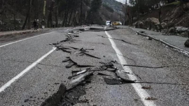 زلزال بقوة 6.3 يضرب إندونيسيا