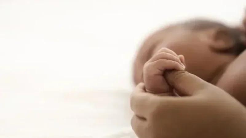 تسمم بالرصاص.. 'الكحل' يتحول إلى قاتل صامت للرضع في الجزائر