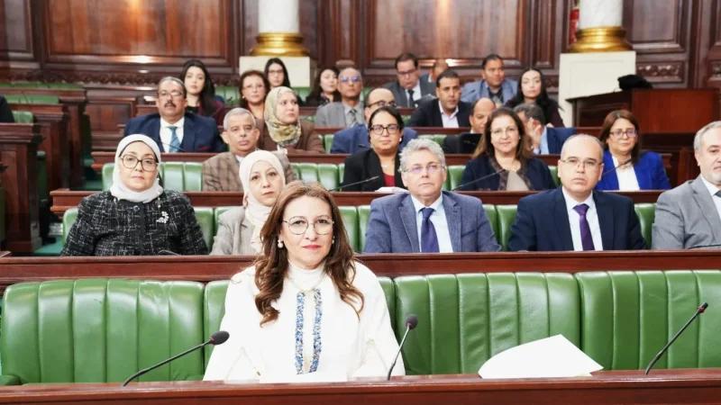 وزيرة المالية: الدولة في حاجة للموارد الجبائية