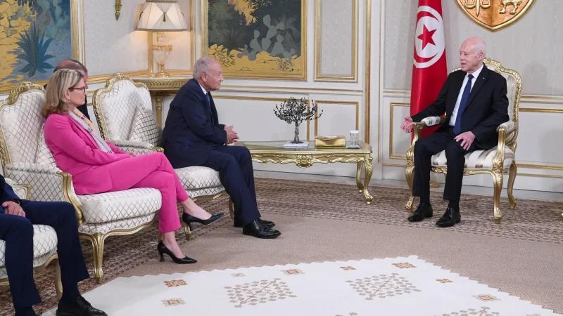 رئيس الجمهورية يؤكد ضرورة أن تواكب الدول العربية التحولات الرقمية