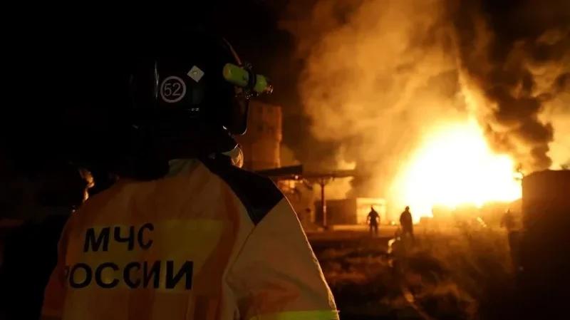 بعد هجوم أوكراني: اندلاع حريق في مستودع للنفط بروسيا