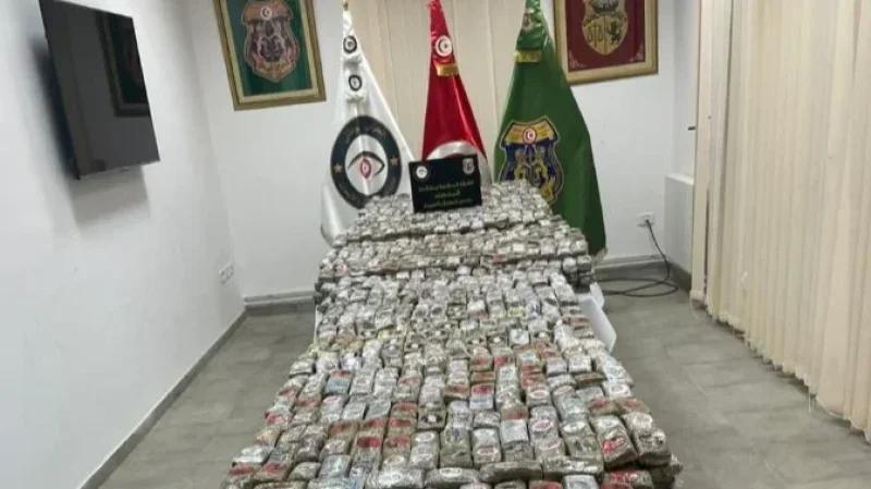 الداخلية: ضبط كميات من المخدرات وإيقاف متورّطين في تهريبها