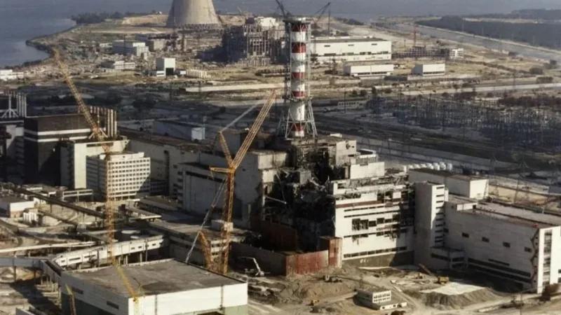 تضرر الدرع الواقي لمحطة تشرنوبل النووية