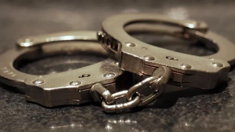 إحباط محاولة تهريب رجليْ أعمال ممنوعين من السفر في القصرين