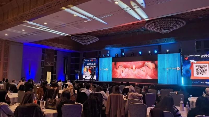 تونس تحتضن القمة العالمية لزراعة الأسنان والفك لتعزيز السياحة الطبية