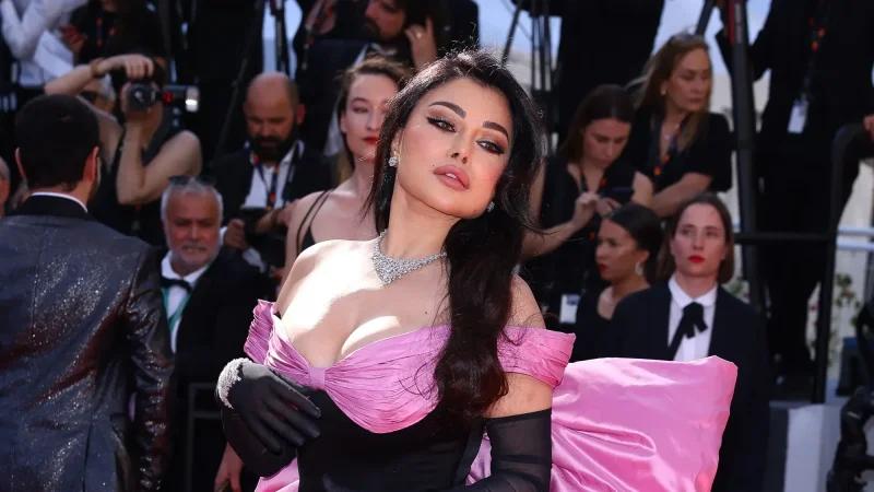 بقرار قضائي.. هيفاء وهبي تعود إلى الغناء في مصر