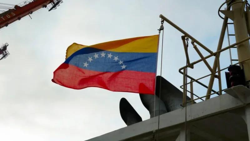 الولايات المتحدة تفرض عقوبات جديدة على قطاع النفط في فنزويلا