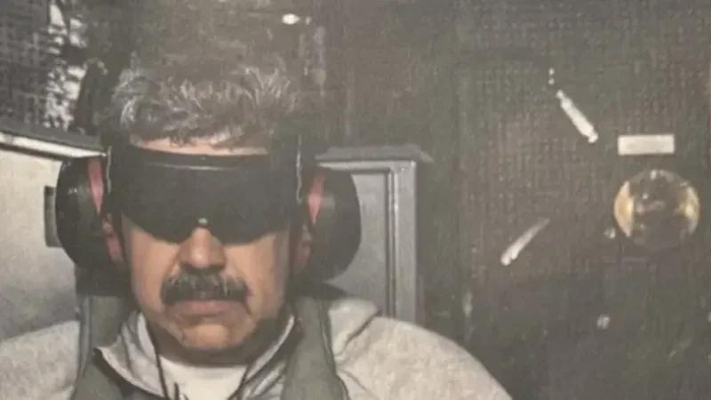 ترامب ينشر صورة لمادورو مكبل اليدين ومعصوب العينين