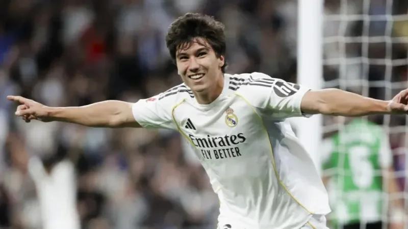 دوري إسبانيا: ريال مدريد يقلص الفارق مع برشلونة بعد فوزه على بيتيس