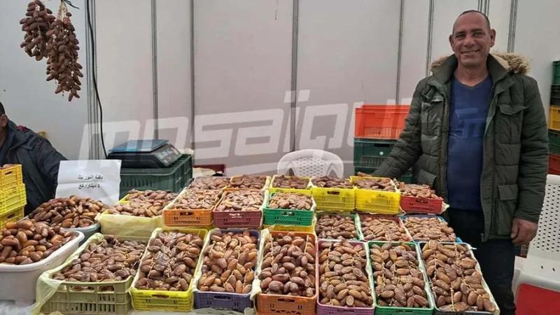 نابل..خيمة لبيع التمور من المنتج إلى المستهلك