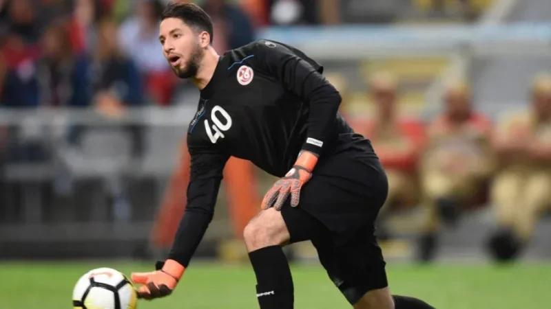 معز حسن يمضي لراد ستار الفرنسي