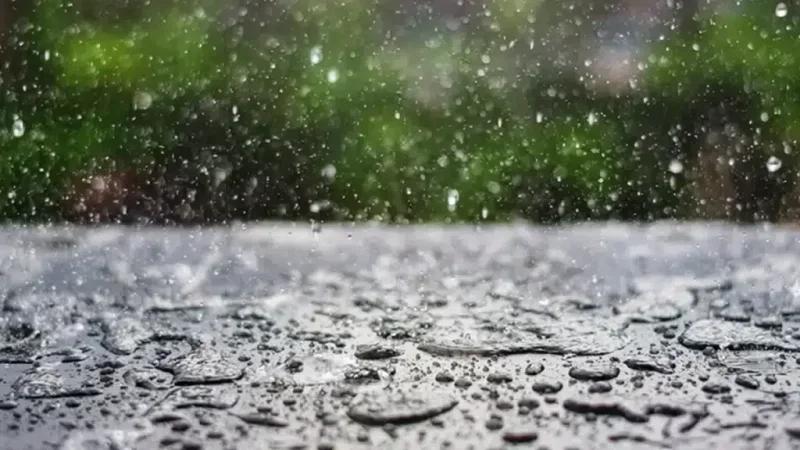 أمطار متفاوتة وسقوط الثلوج على عدد من الولايات خلال 24 ساعة الماضية