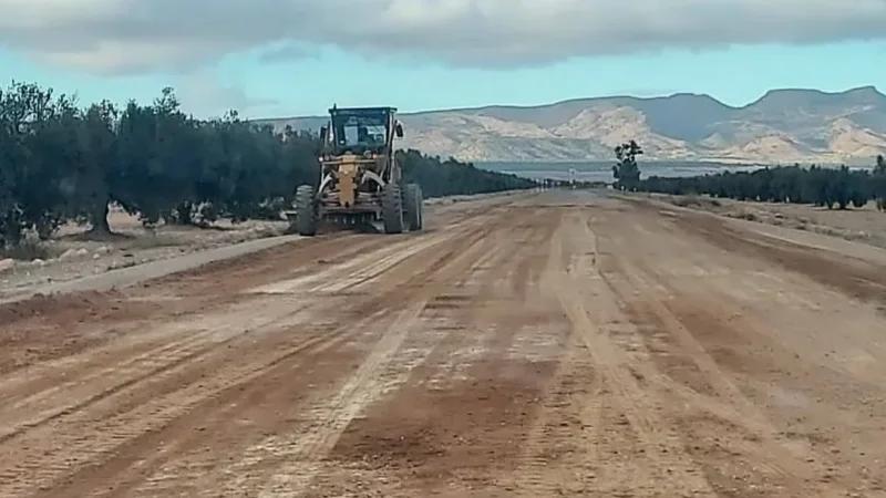 بكلفة تفوق 50 مليون دينار.. انطلاق أشغال مشروع تهذيب الطريق الجهوية 84