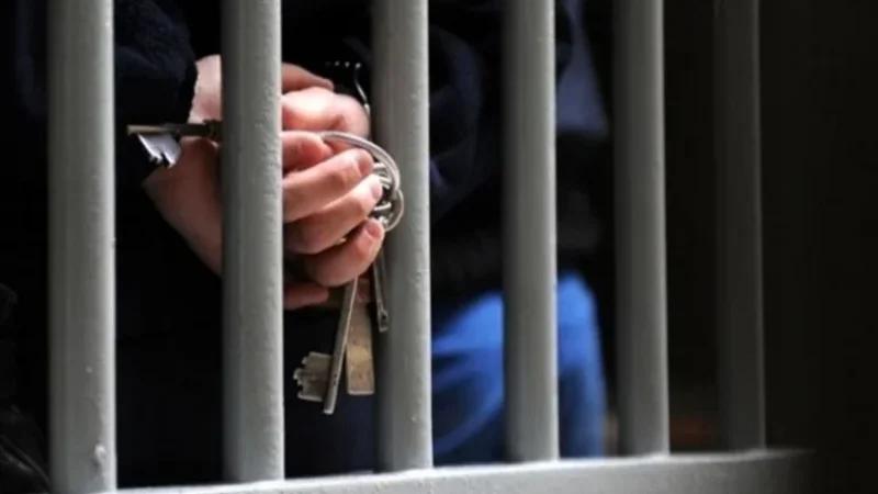 القبض على منتحل صفة مسؤول أمني من أجل التحيّل والابتزاز