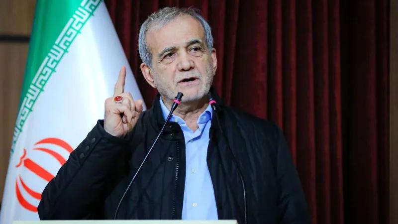 الرئيس الإيراني: الهجوم على المرشد الأعلى سيكون بمثابة إعلان حرب