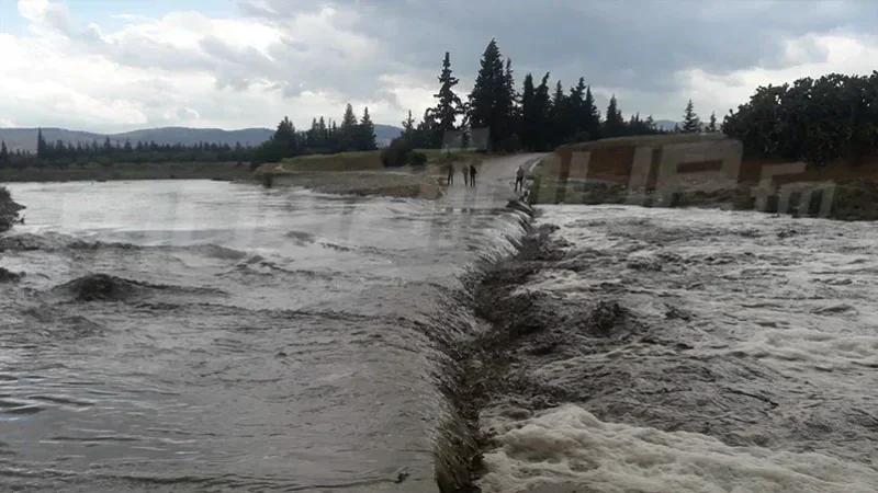 Intempéries à Bizerte : Routes coupées et circulation perturbée