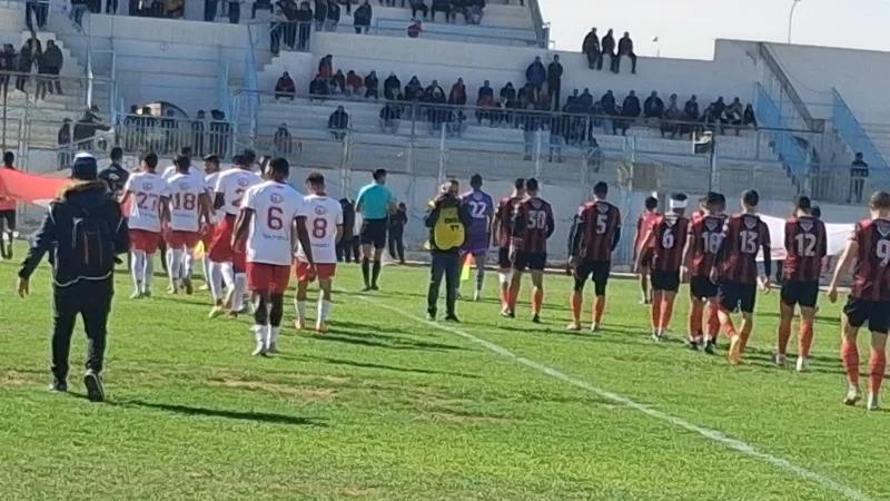 مستقبل قابس يطالب بفتح تحقيق في تعيين وأداء طاقم تحكيم مباراة النجم